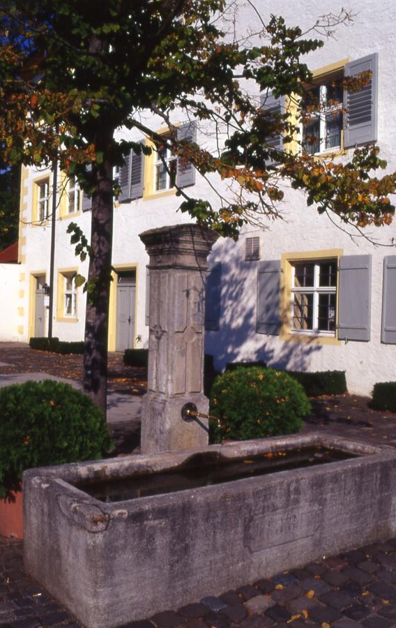 Markgraeflich Badischer Gasthof Schwanen Salem (Baden-Wurttemberg) Exterior foto