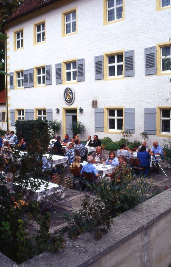 Markgraeflich Badischer Gasthof Schwanen Salem (Baden-Wurttemberg) Exterior foto