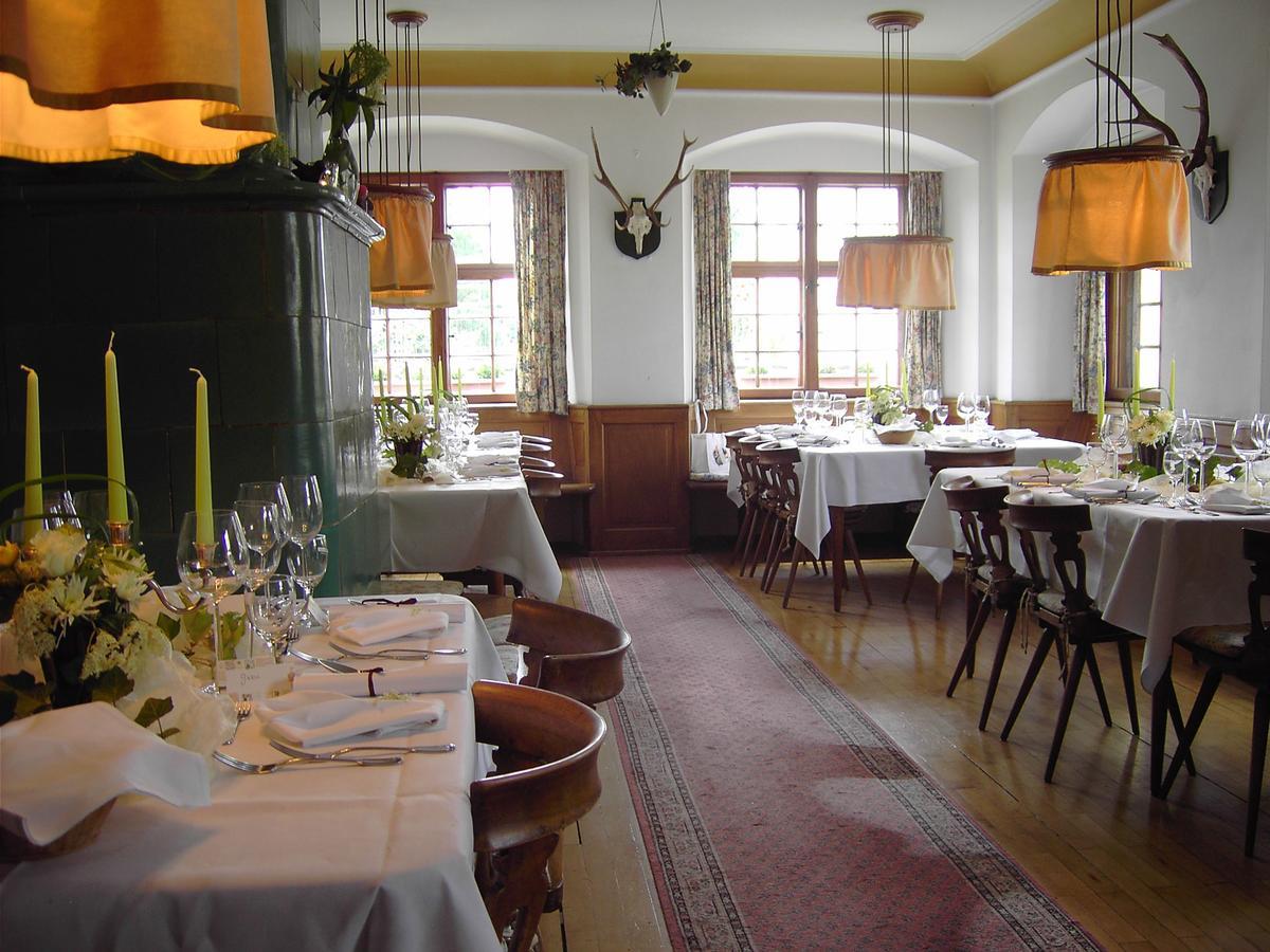 Markgraeflich Badischer Gasthof Schwanen Salem (Baden-Wurttemberg) Exterior foto